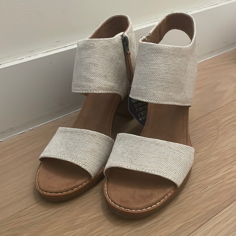 TOMS Majorca block heeled sandals in natural yarn dye